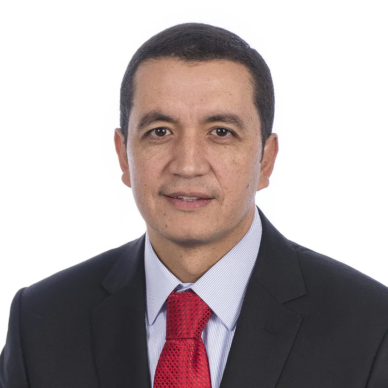 <em>Luis Rodriguez</em>