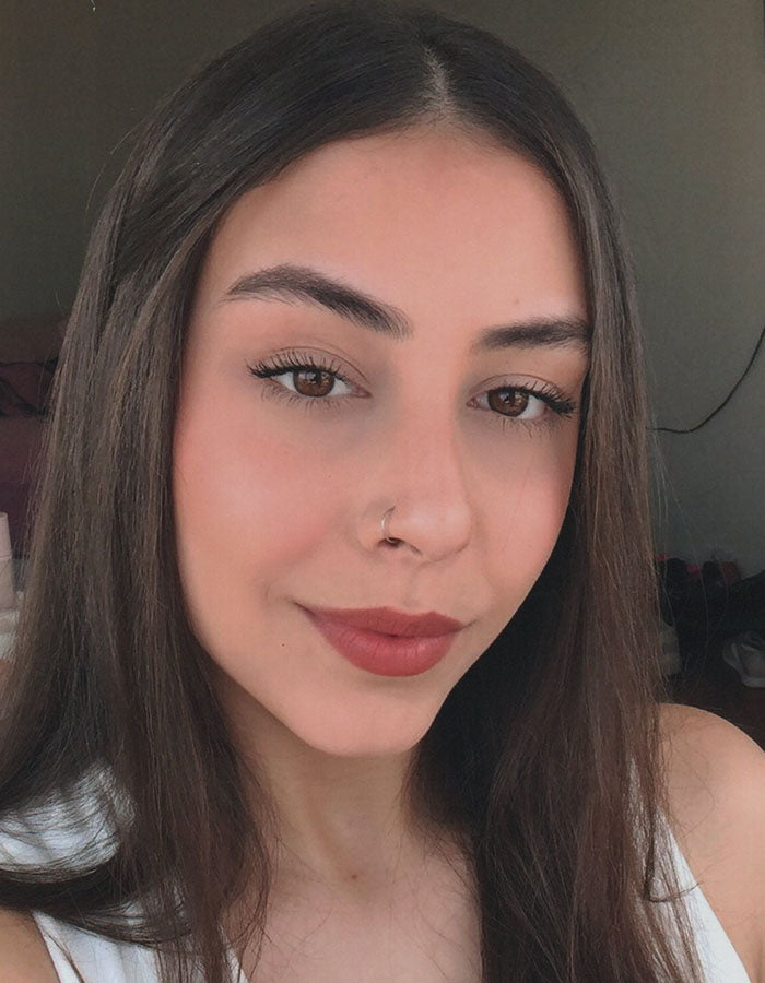 <em>Karina Robles</em>