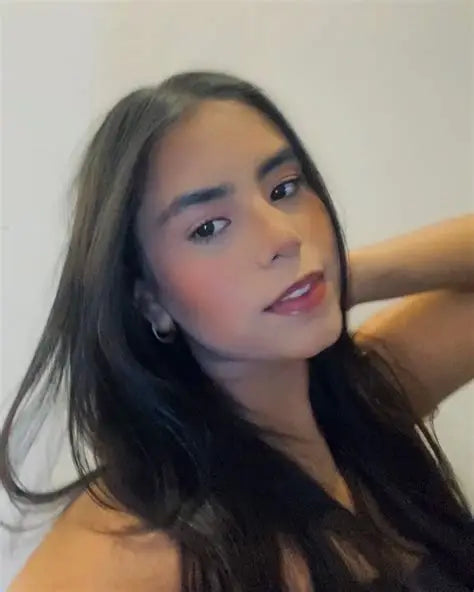 <em>Lucia montes</em>